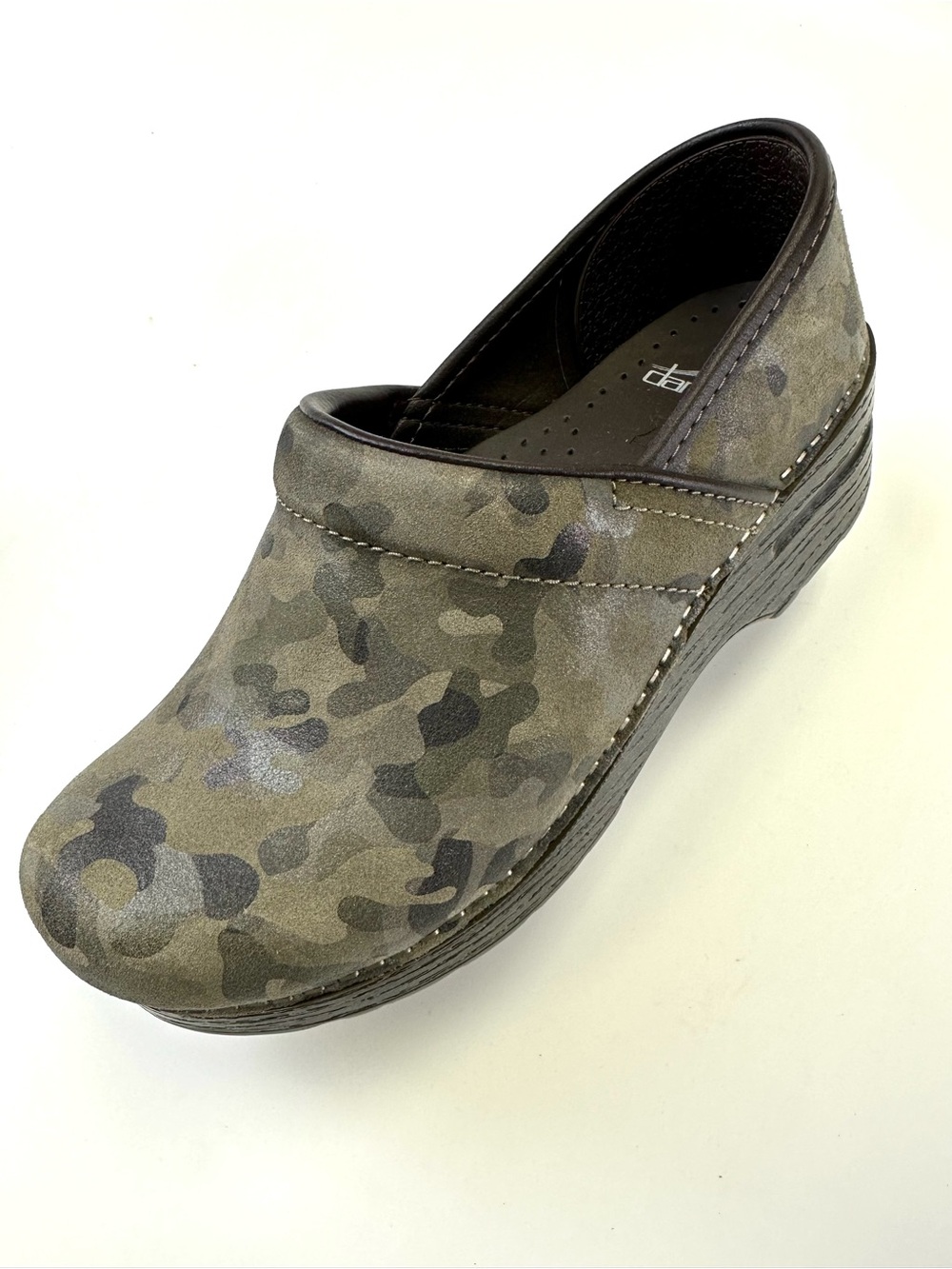 Dansko Professional Camo Nubuck Suede Clogs Size 37 EU Slip On Comfort Shoes NEW